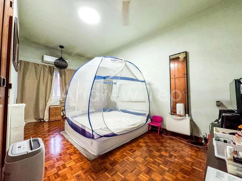 4 Bed Corner Terrace (Landed) for Sale in  Tai Hwan Garden - Image 5